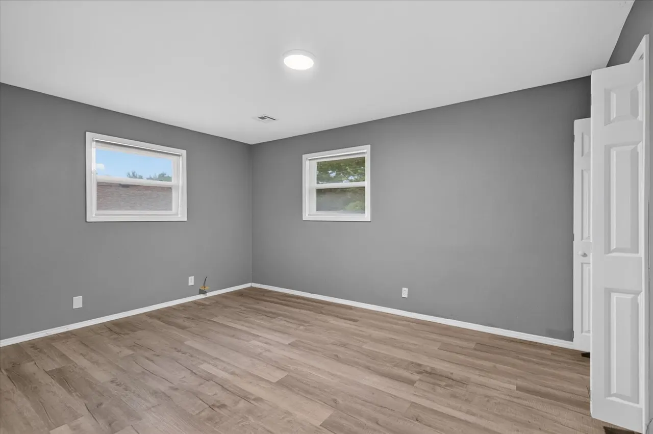 Photo 15 — 4716 SE Adams Boulevard, Bartlesville, OK 74006