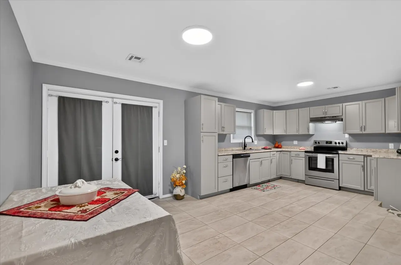 Photo 5 — 4716 SE Adams Boulevard, Bartlesville, OK 74006