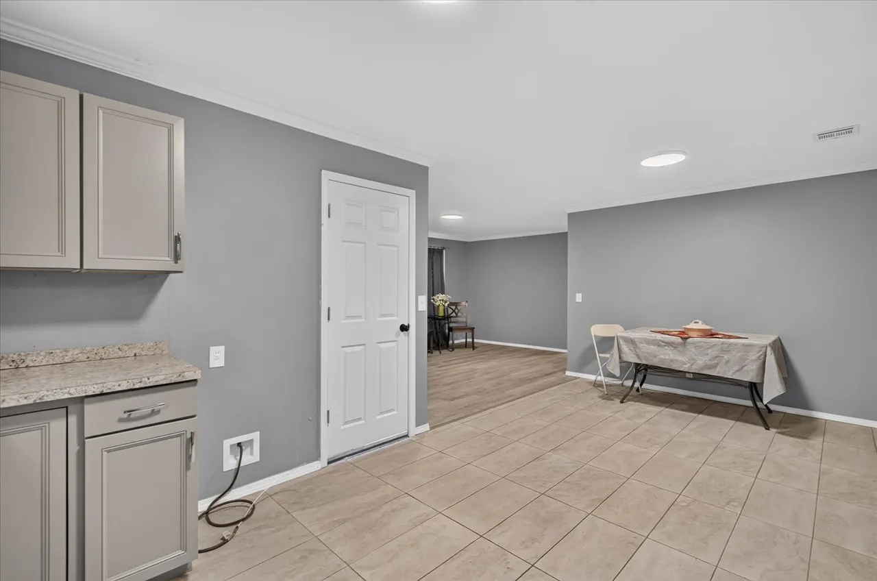 Photo 10 — 4716 SE Adams Boulevard, Bartlesville, OK 74006