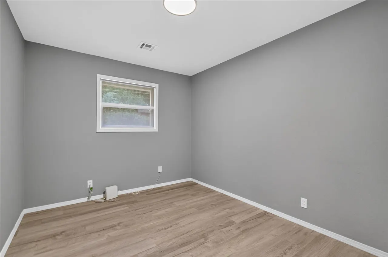 Photo 12 — 4716 SE Adams Boulevard, Bartlesville, OK 74006