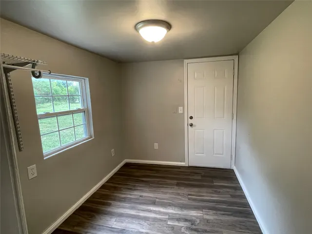 Photo 5 — 1010 W Oak Street, Collinsville, OK 74021