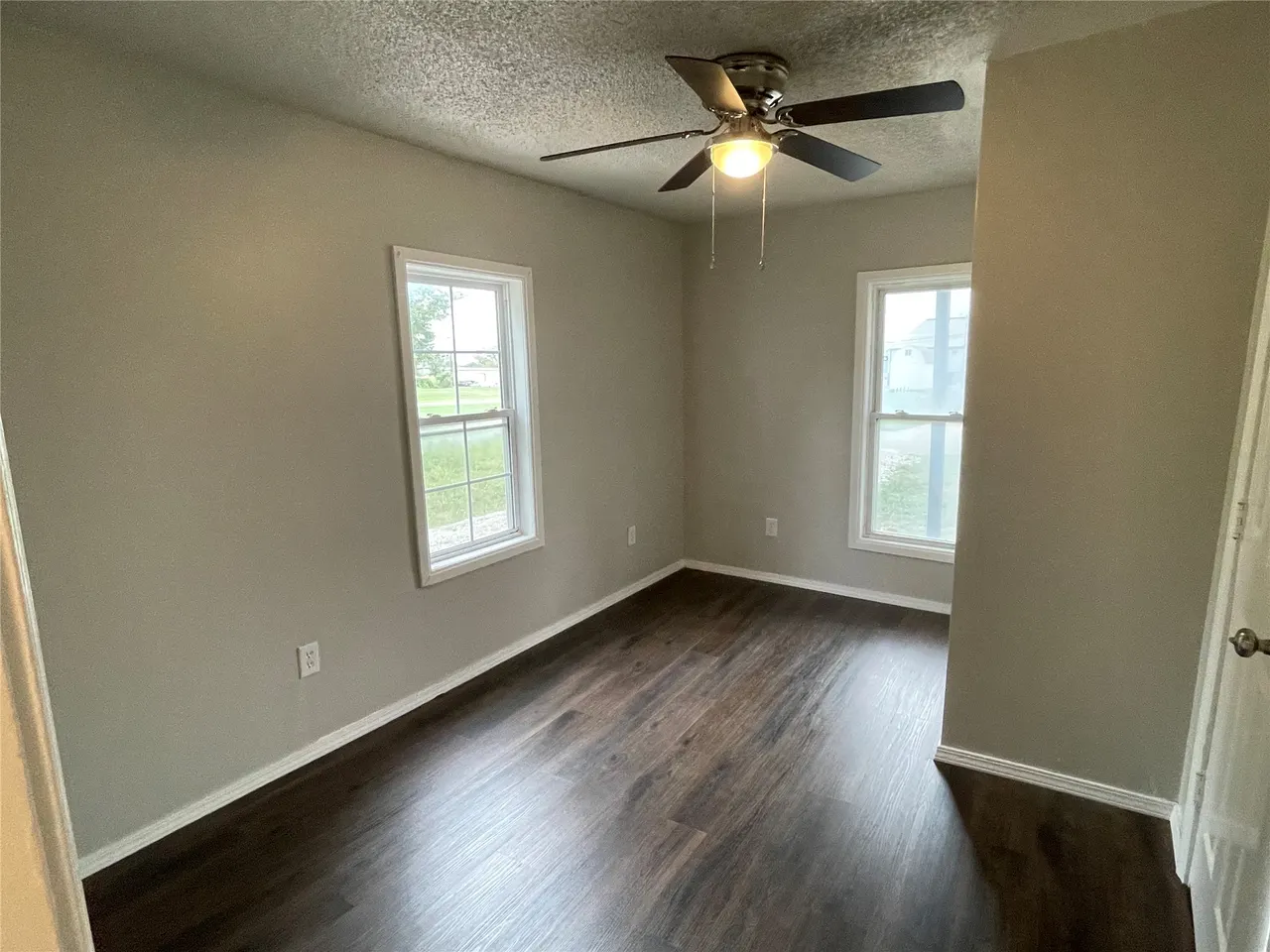 Photo 6 — 1010 W Oak Street, Collinsville, OK 74021