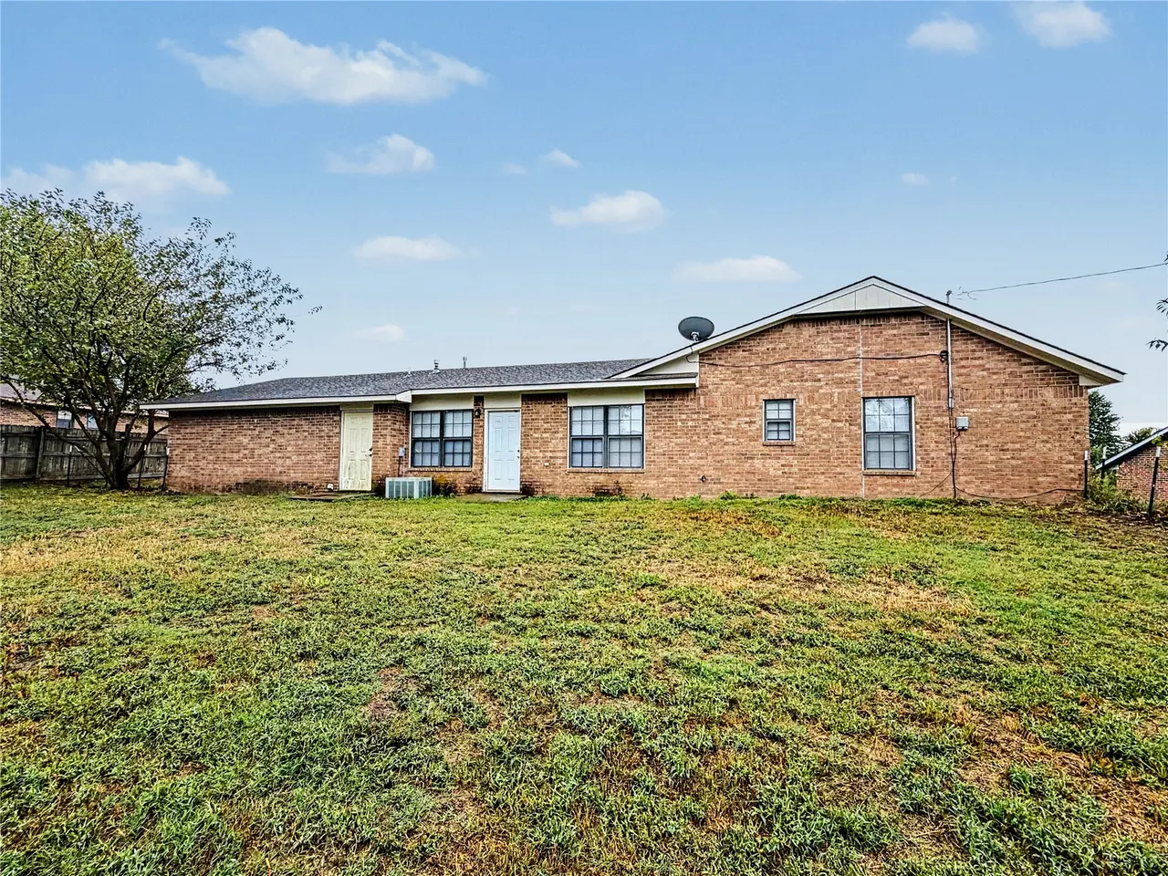 Photo 4 — 18333 Hilltop Circle, Tahlequah, OK 74464
