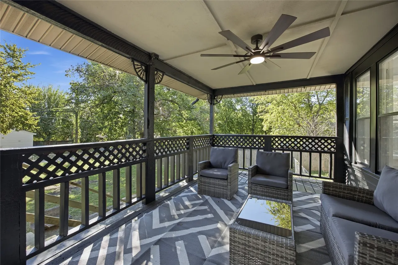 Photo 47 — 721 N Main Street, Sand Springs, OK 74063