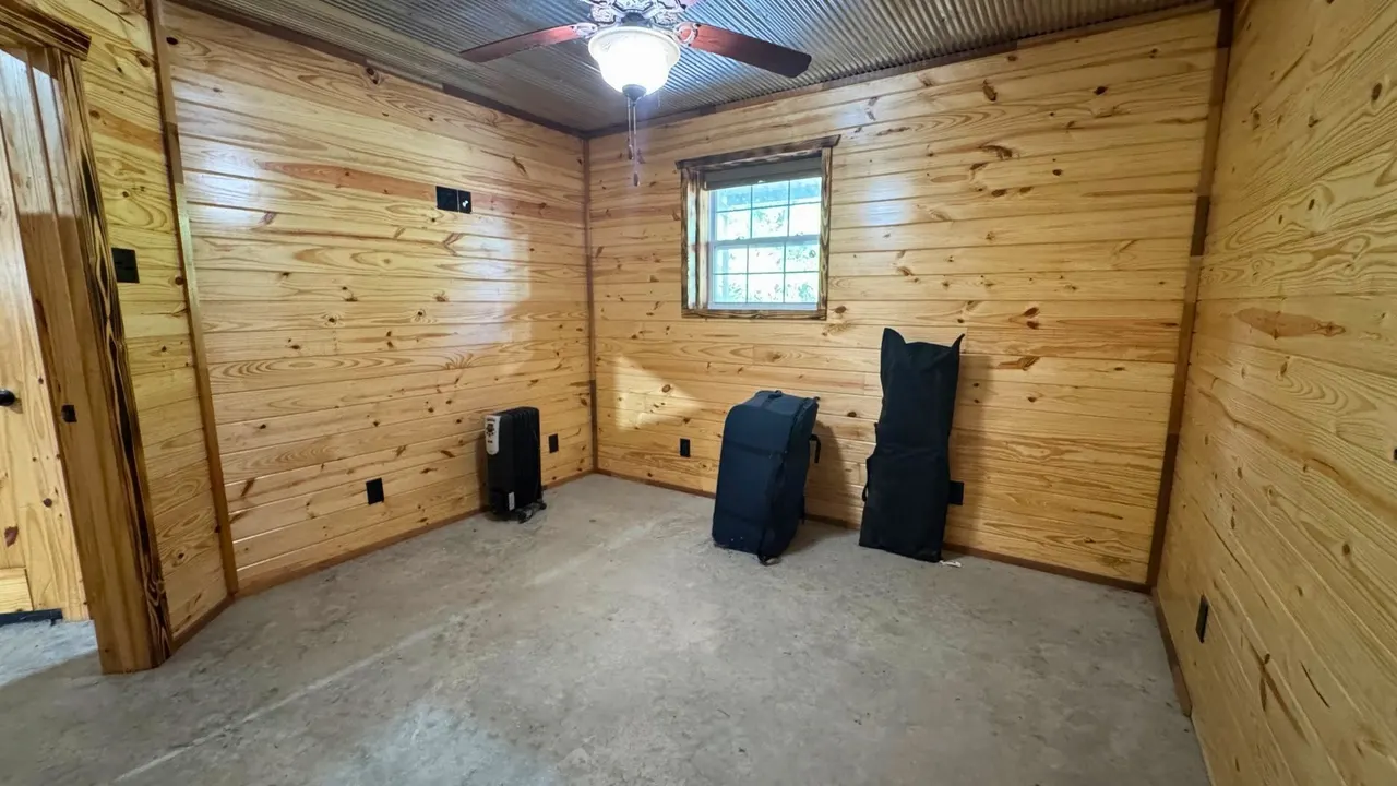 Photo 79 — 52901 201st Avenue, Hodgen, OK 74939