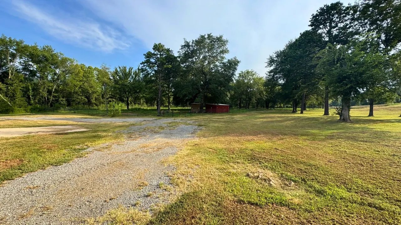 Photo 81 — 52901 201st Avenue, Hodgen, OK 74939