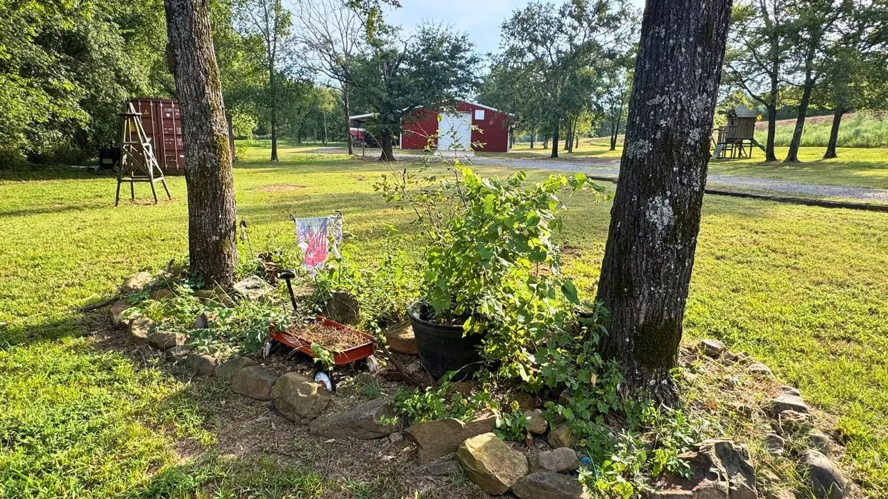Photo 9 — 52901 201st Avenue, Hodgen, OK 74939