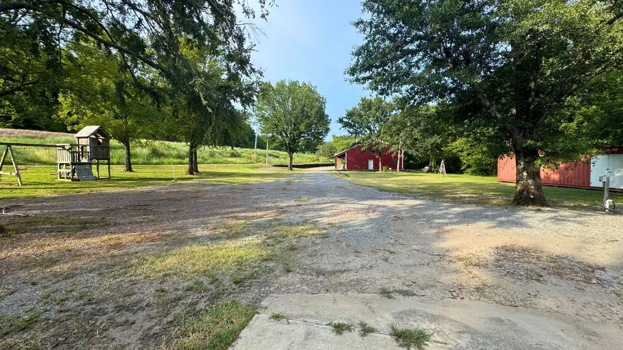 Photo 11 — 52901 201st Avenue, Hodgen, OK 74939