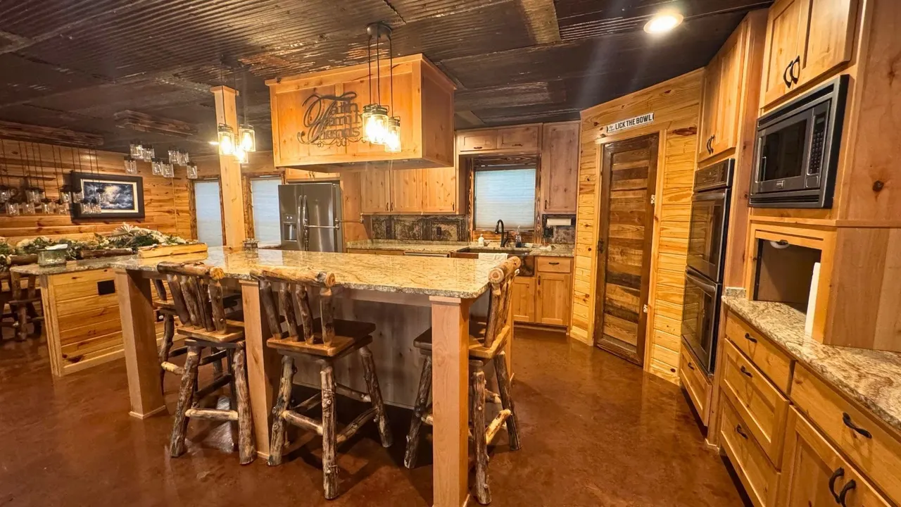Photo 14 — 52901 201st Avenue, Hodgen, OK 74939