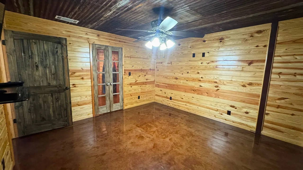 Photo 30 — 52901 201st Avenue, Hodgen, OK 74939