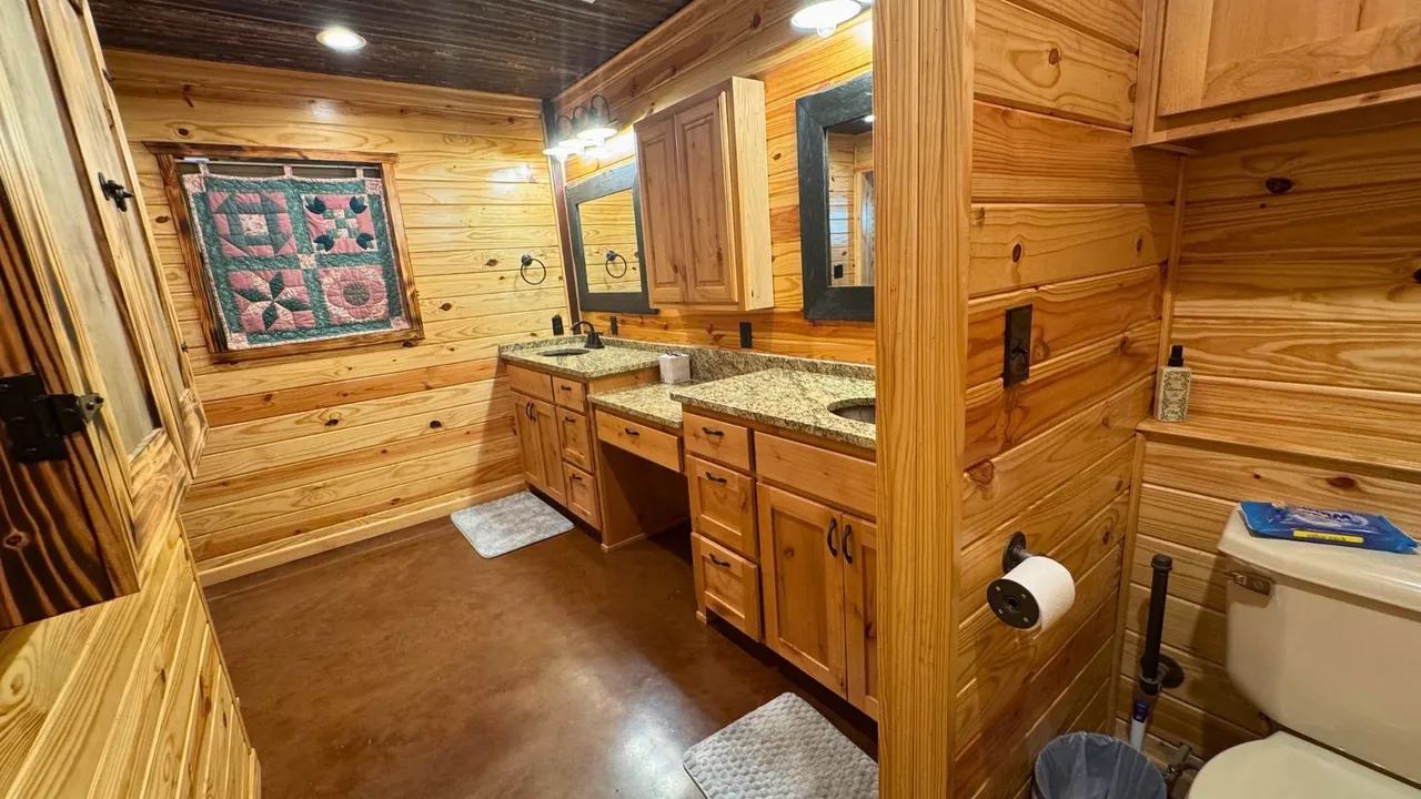 Photo 34 — 52901 201st Avenue, Hodgen, OK 74939