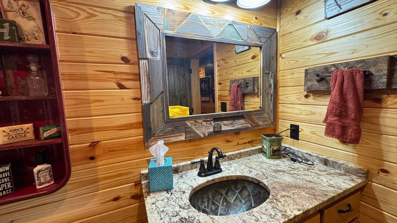 Photo 40 — 52901 201st Avenue, Hodgen, OK 74939