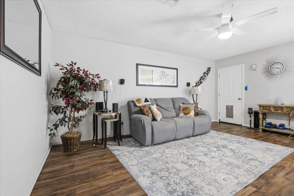 Photo 6 — 2013 Lona Avenue, Seminole, OK 74868