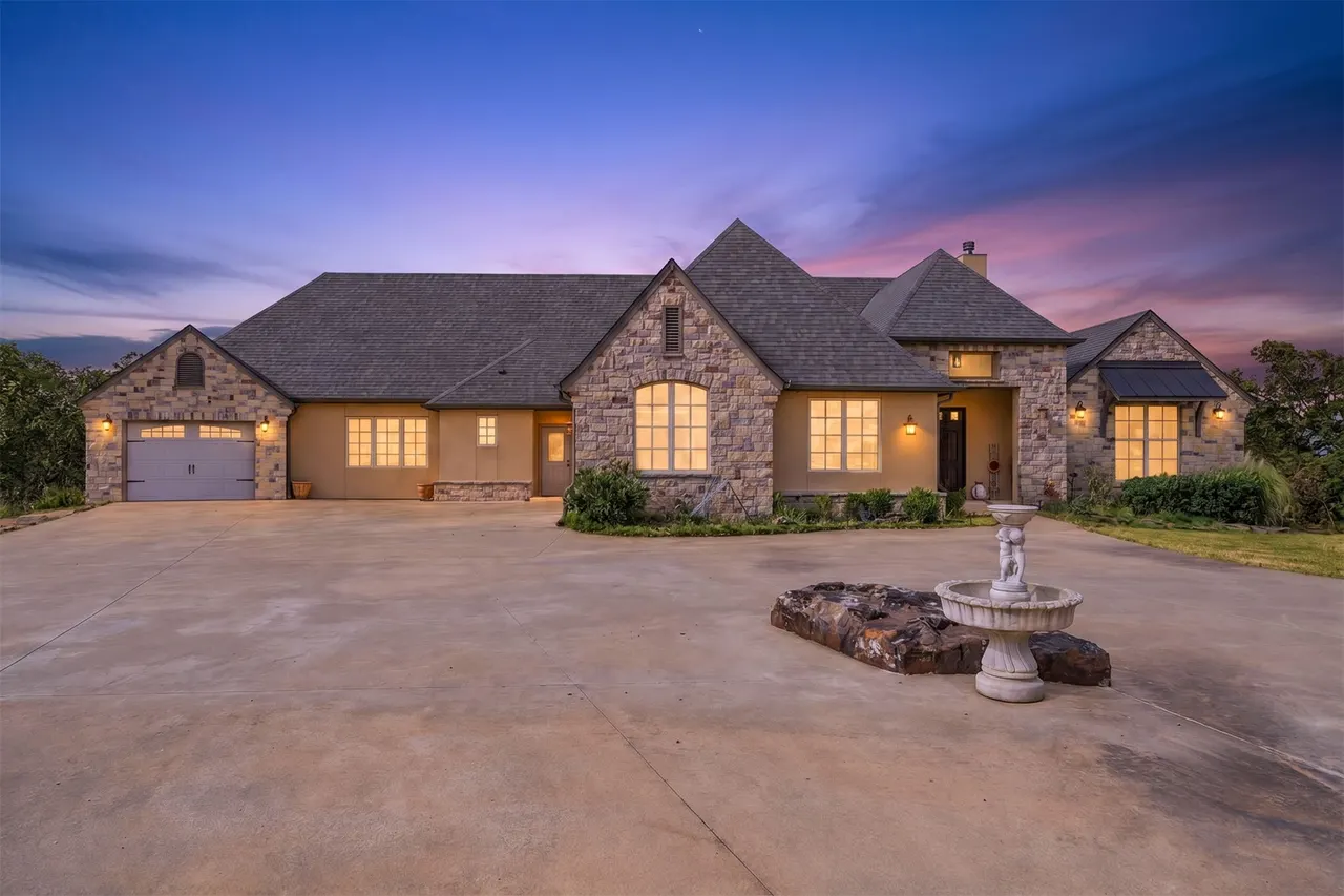 Front exterior — 16527 E 171st Street S, Bixby, OK 74008