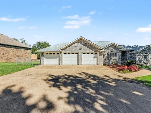 Photo 2 — 5273 Jeanette Lane, Tahlequah, OK 74464
