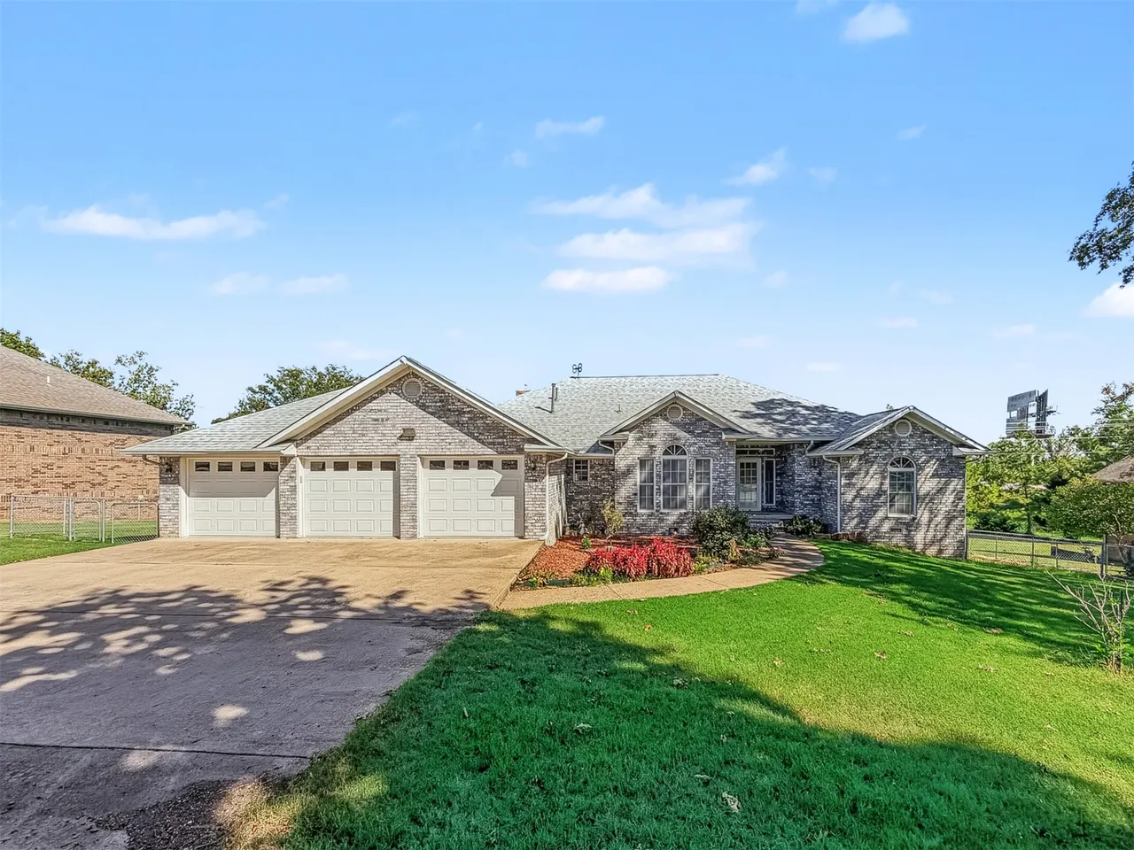 Front exterior — 5273 Jeanette Lane, Tahlequah, OK 74464
