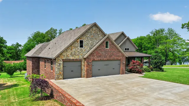 Photo 3 — 116 Eagleview, Pryor, OK 74361