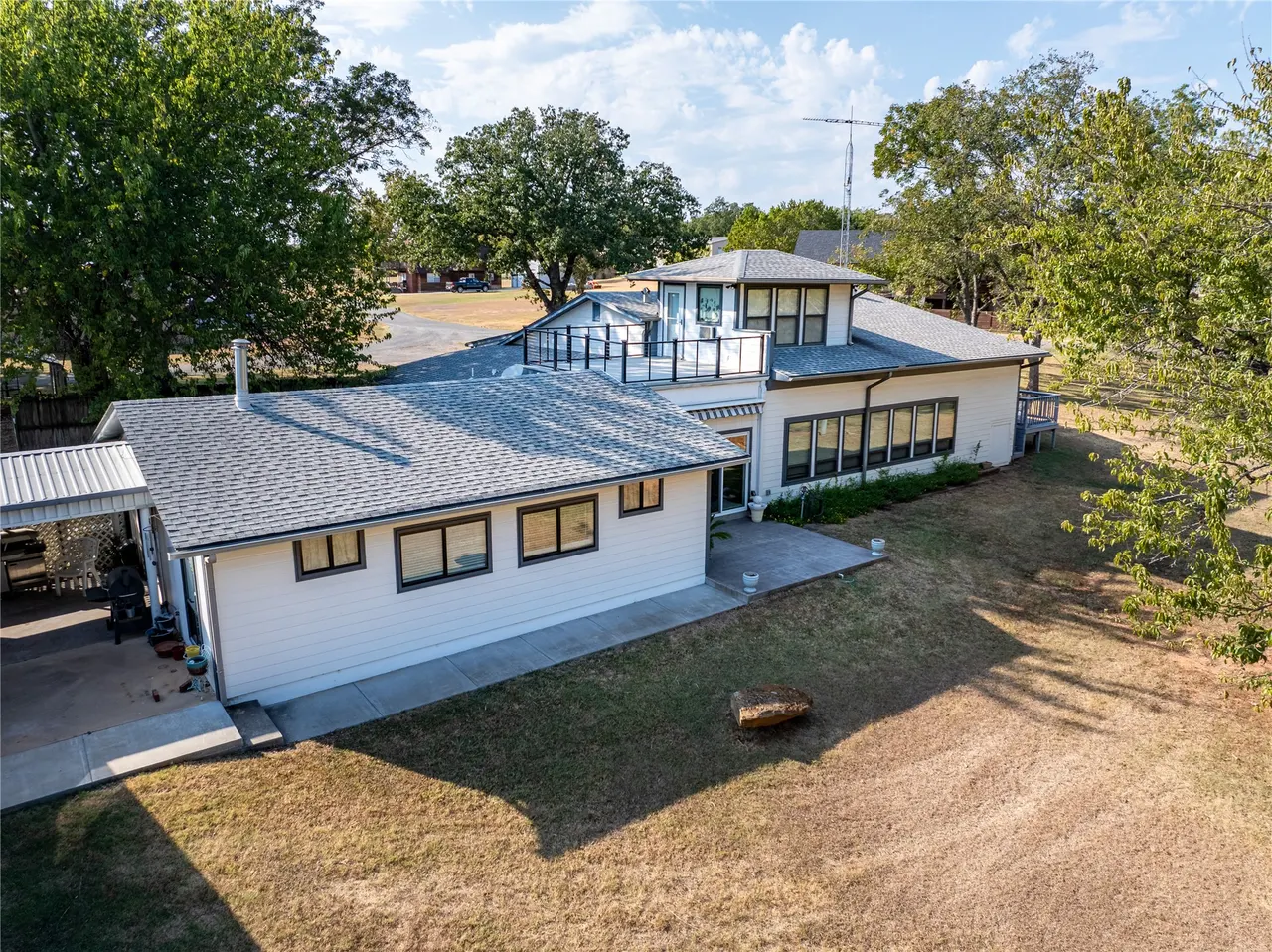 Photo 9 — 7410 Grapevine Drive, Kingston, OK 73439