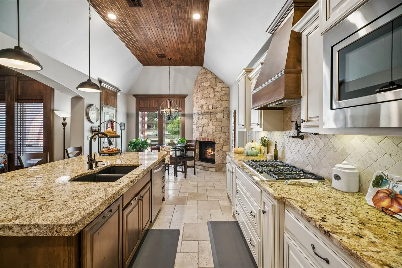Photo 26 — 6381 N Locust Lane, Owasso, OK 74055
