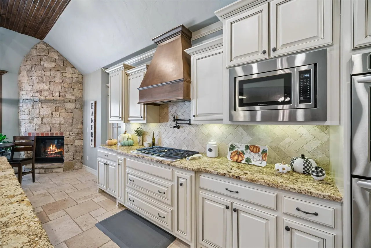 Photo 24 — 6381 N Locust Lane, Owasso, OK 74055