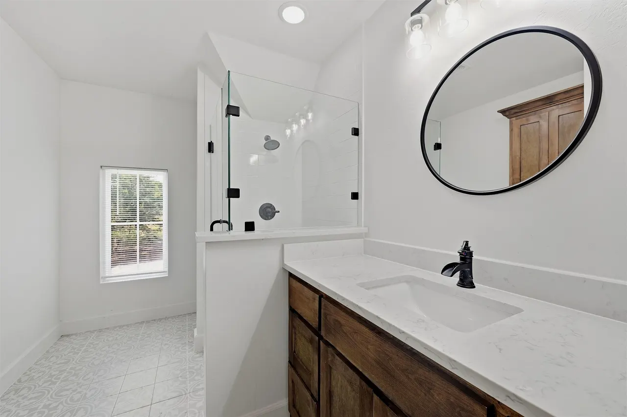 Photo 35 — 311 Xeno Way, Durant, OK 74701
