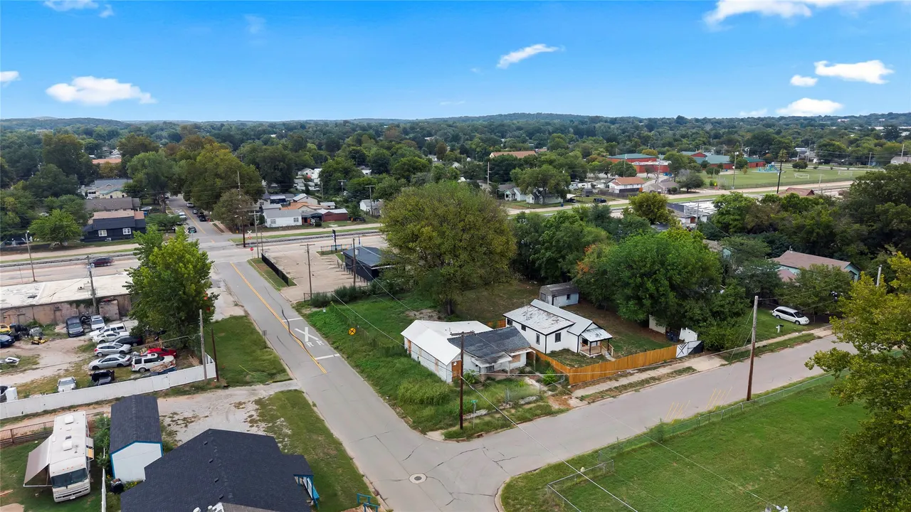 Front exterior — 4351 W 8th Street, Tulsa, OK 74127