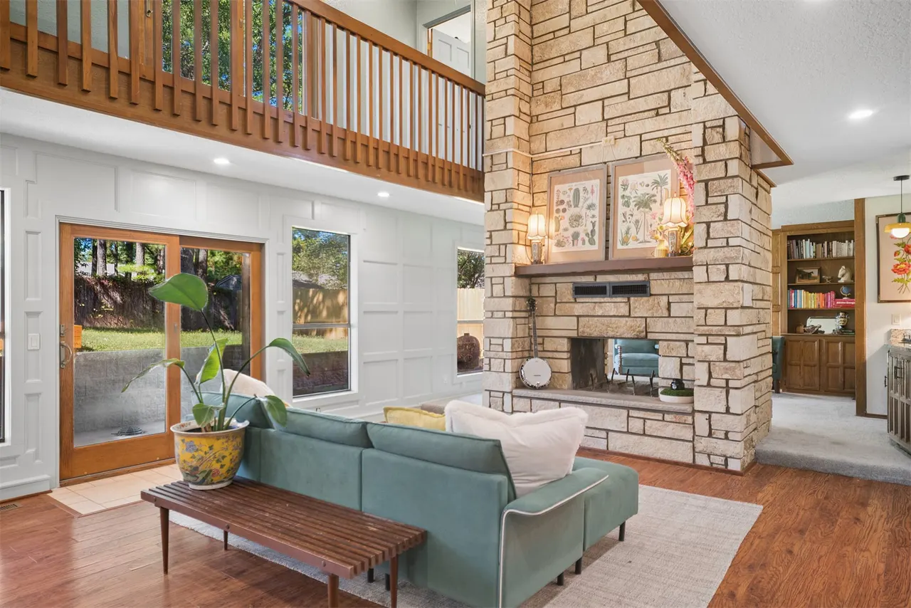 Photo 11 — 9718 S Lakewood Place, Tulsa, OK 74137