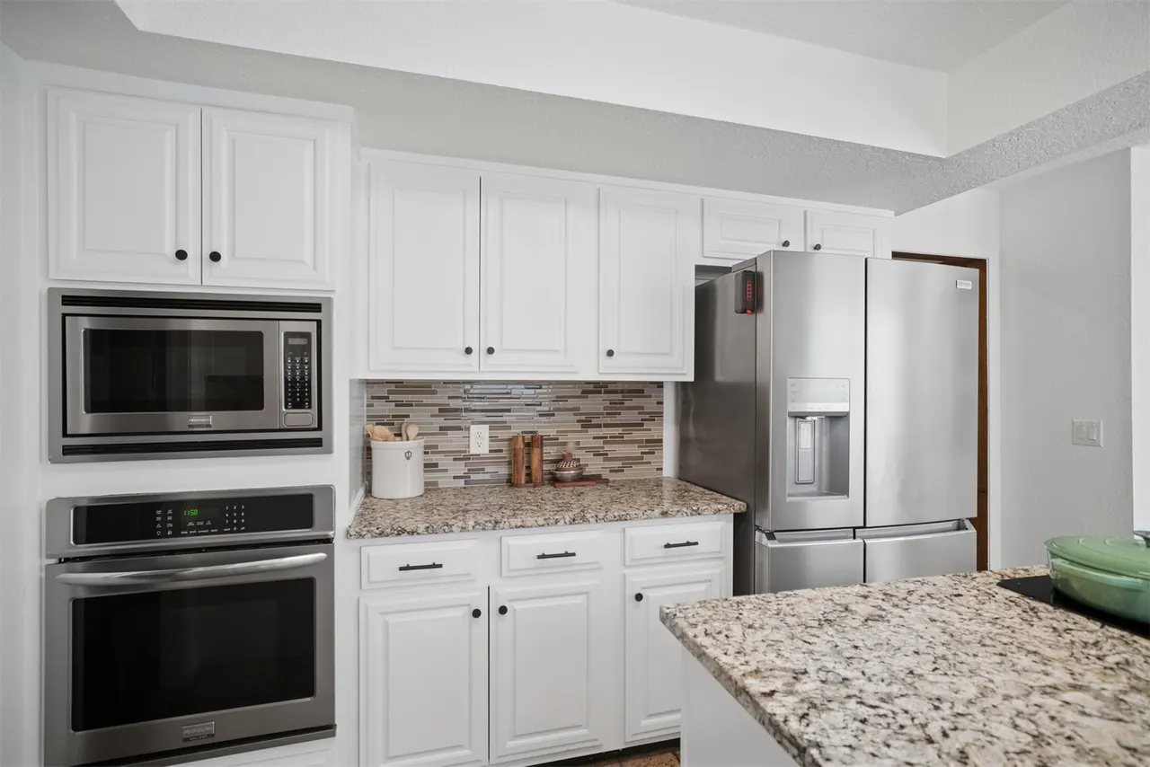 Photo 19 — 9718 S Lakewood Place, Tulsa, OK 74137