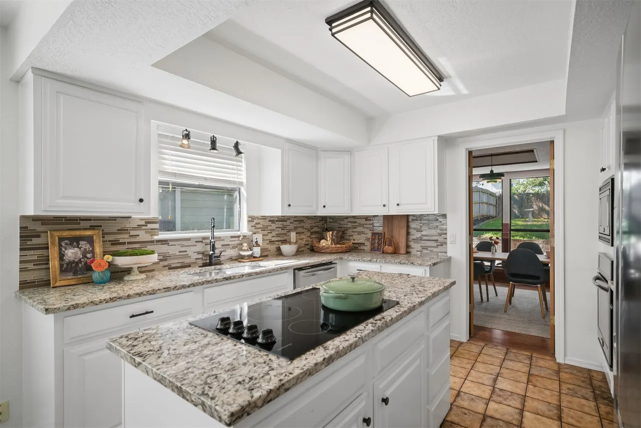 Photo 22 — 9718 S Lakewood Place, Tulsa, OK 74137