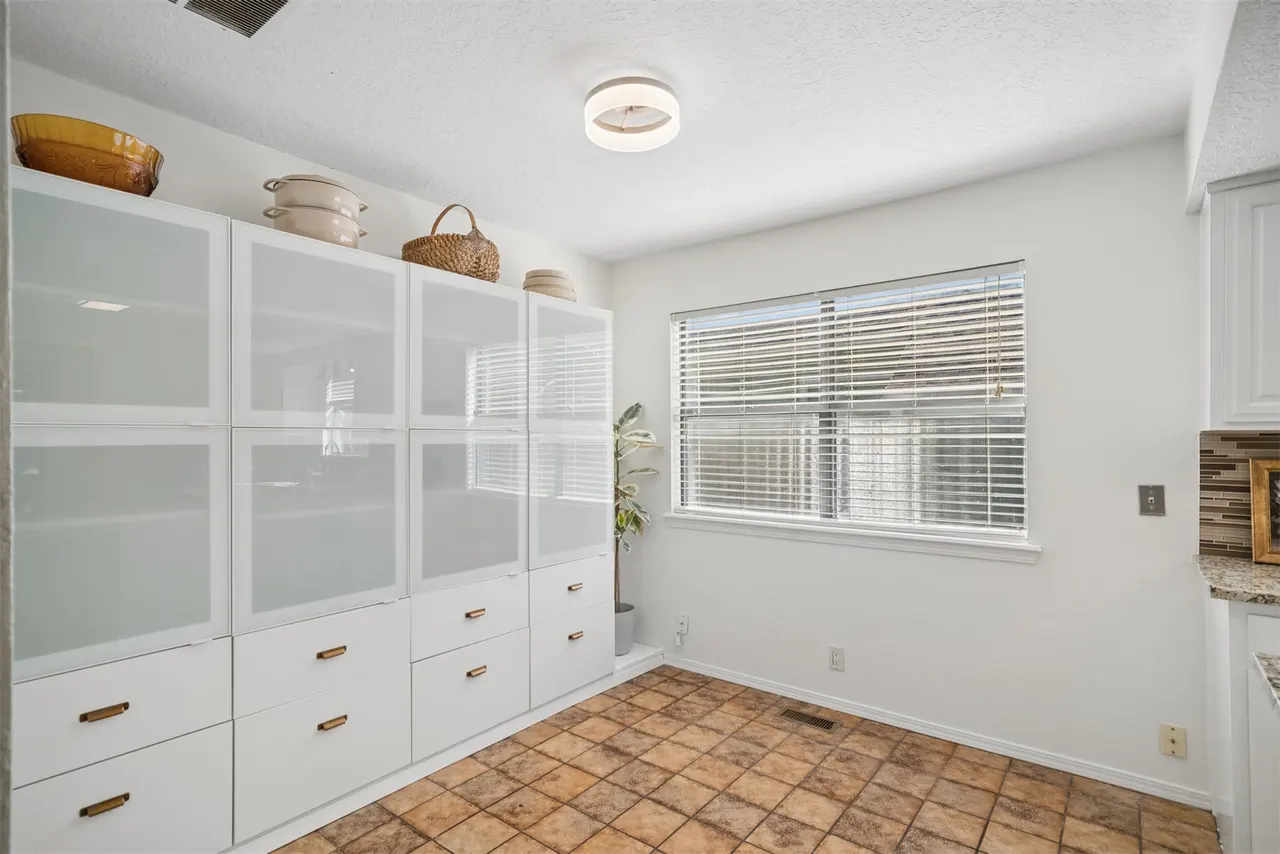 Photo 23 — 9718 S Lakewood Place, Tulsa, OK 74137