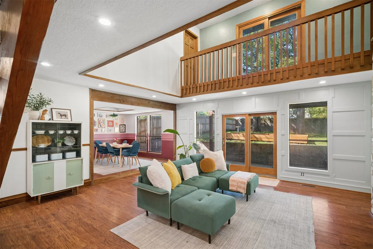 Photo 9 — 9718 S Lakewood Place, Tulsa, OK 74137