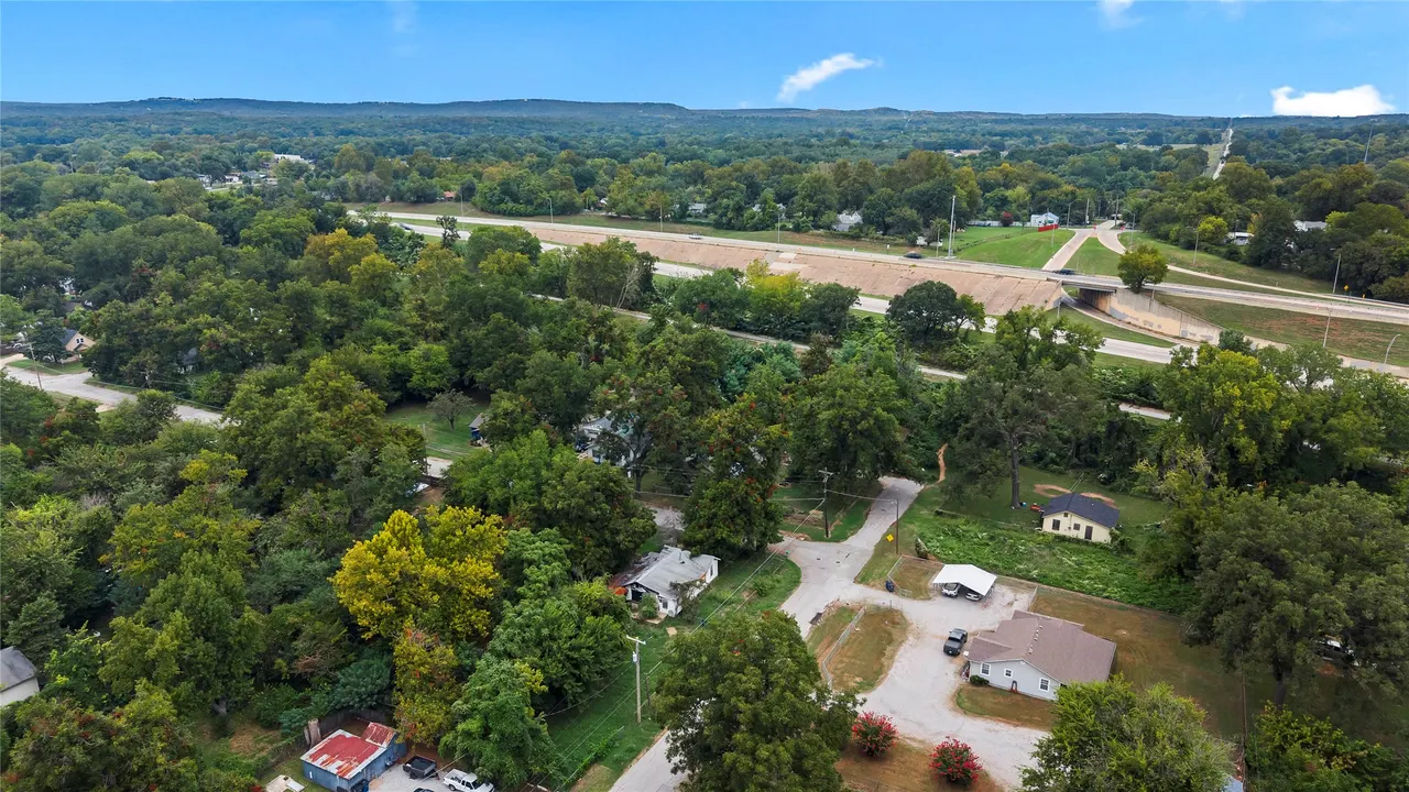 Photo 3 — 3302 W Archer Street, Tulsa, OK 74127