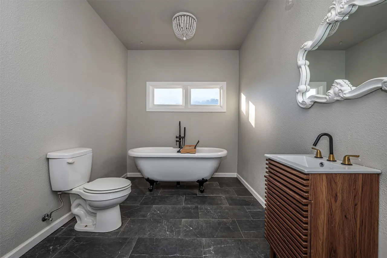 Photo 17 — 1209 SW Stanley Street, Ardmore, OK 73401