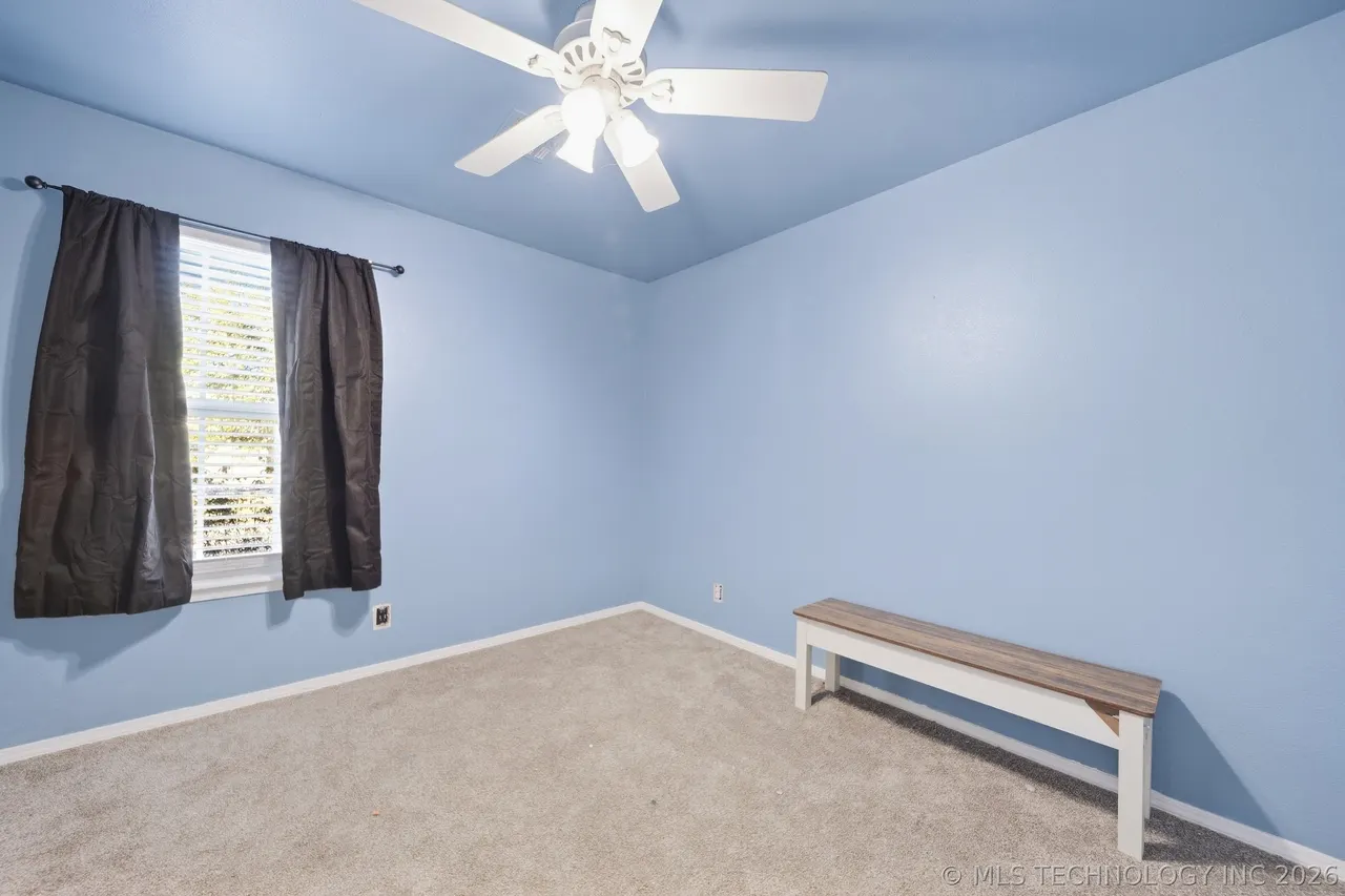 Photo 17 — 221 N Hickory Street, Bristow, OK 74010