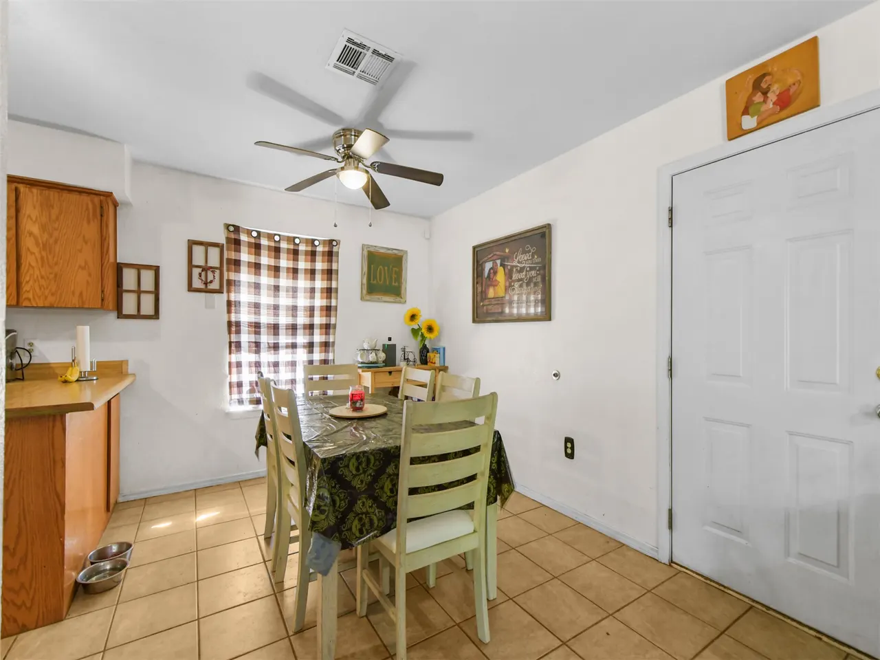 Photo 8 — 237 Standpipe Road, Mead, OK 73449