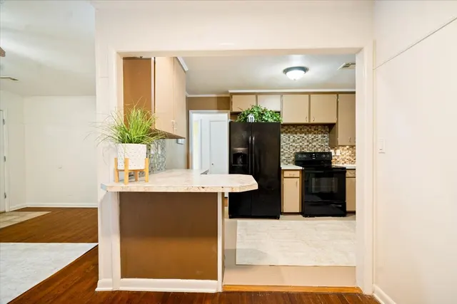 Photo 8 — 1231 B Street NE, Miami, OK 74354