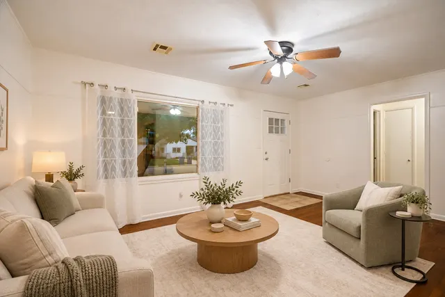 Photo 5 — 1231 B Street NE, Miami, OK 74354