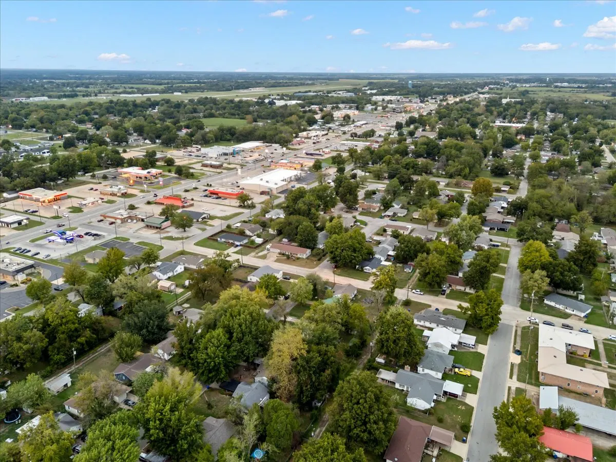 Photo 20 — 1231 B Street NE, Miami, OK 74354