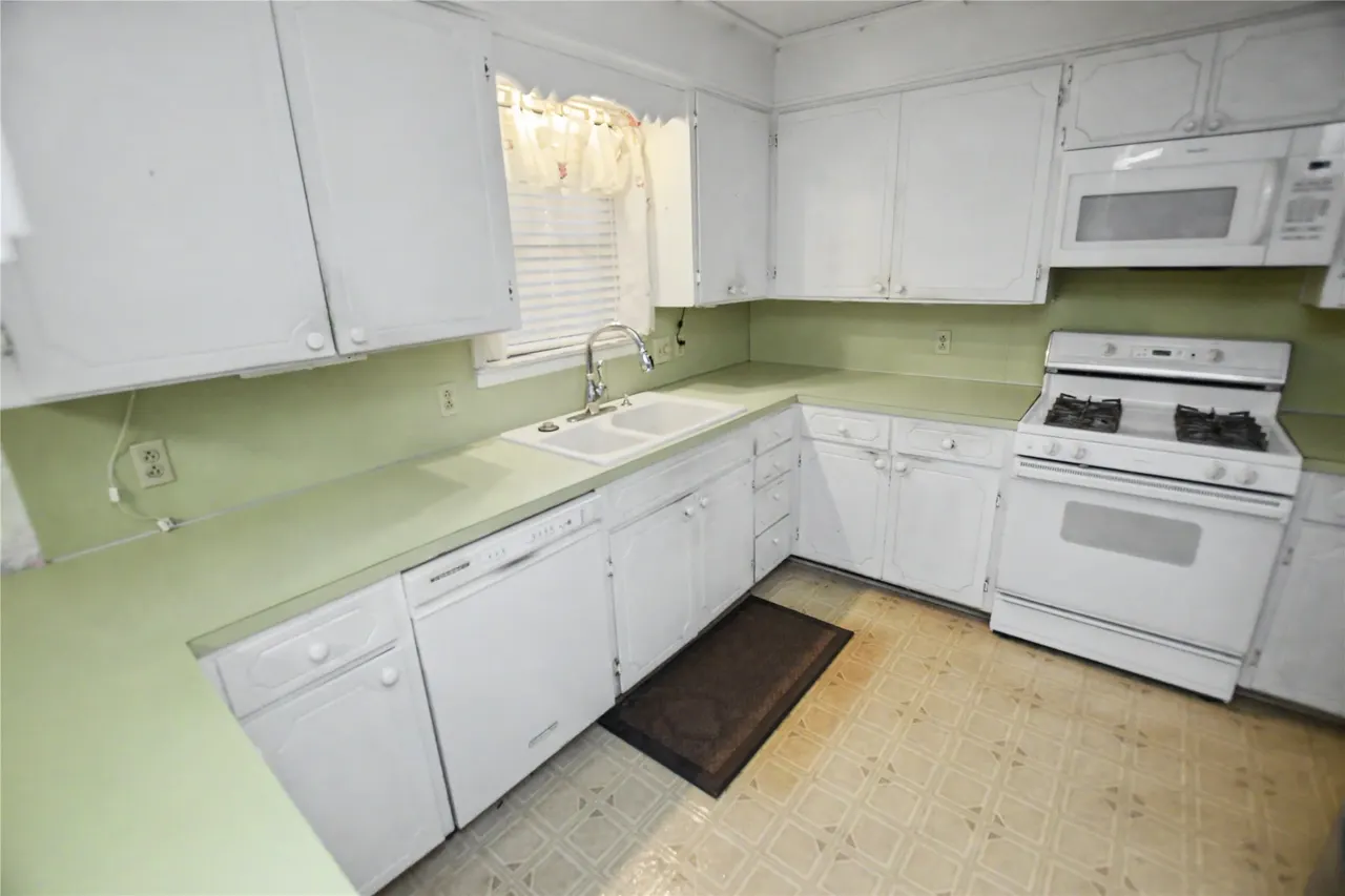 Photo 8 — 206 Sandy Circle, Tahlequah, OK 74464