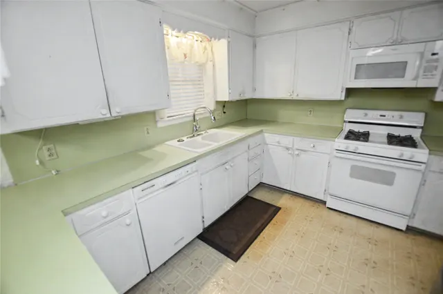 Photo 8 — 206 Sandy Circle, Tahlequah, OK 74464