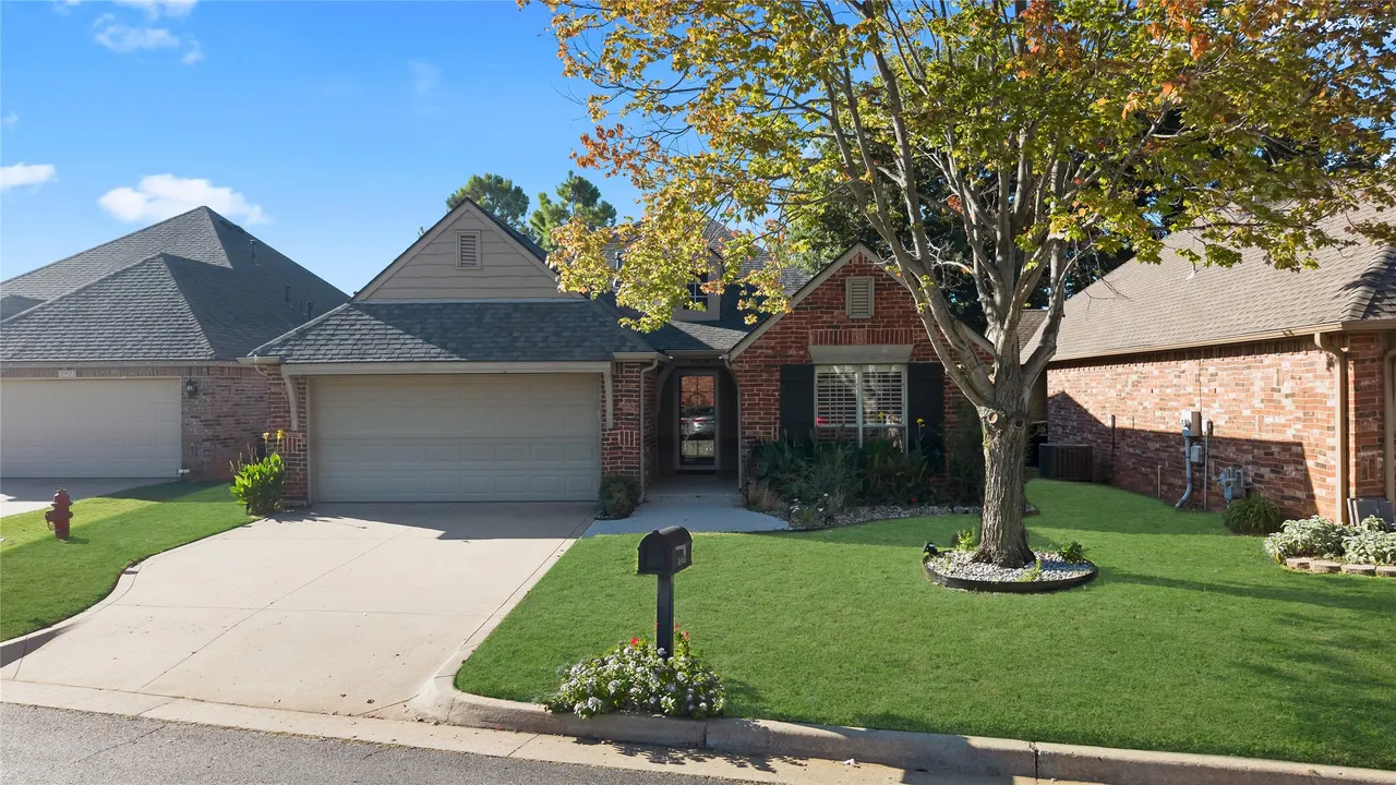 Front exterior — 3905 W Austin Street, Broken Arrow, OK 74011
