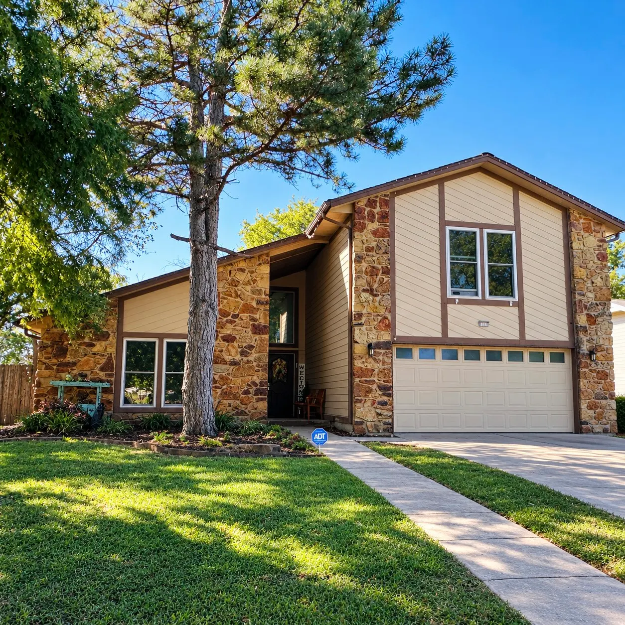 Front exterior — 7108 E 90th Place S, Tulsa, OK 74133
