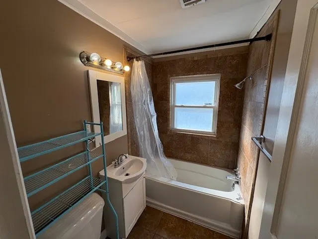 Photo 7 — 710 S New Haven Avenue E, Tulsa, OK 74112
