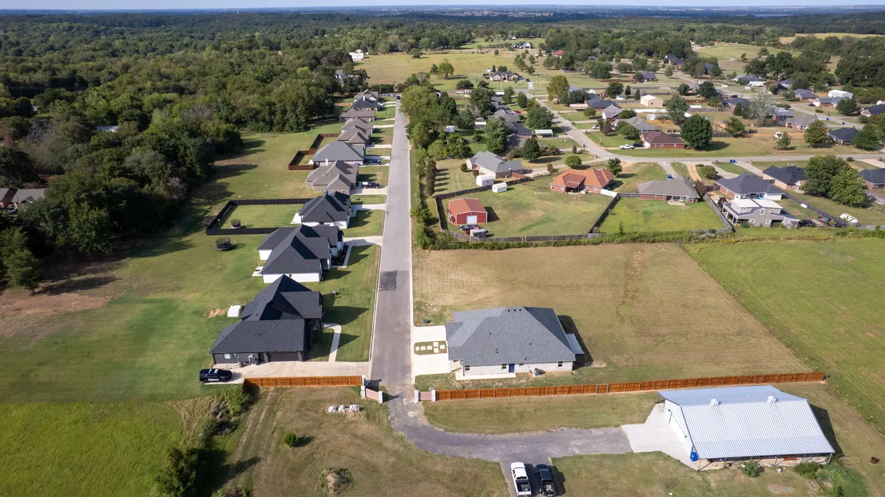 Photo 37 — 183 Rancho Sol, Durant, OK 74701
