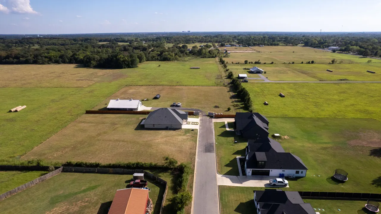 Photo 38 — 183 Rancho Sol, Durant, OK 74701