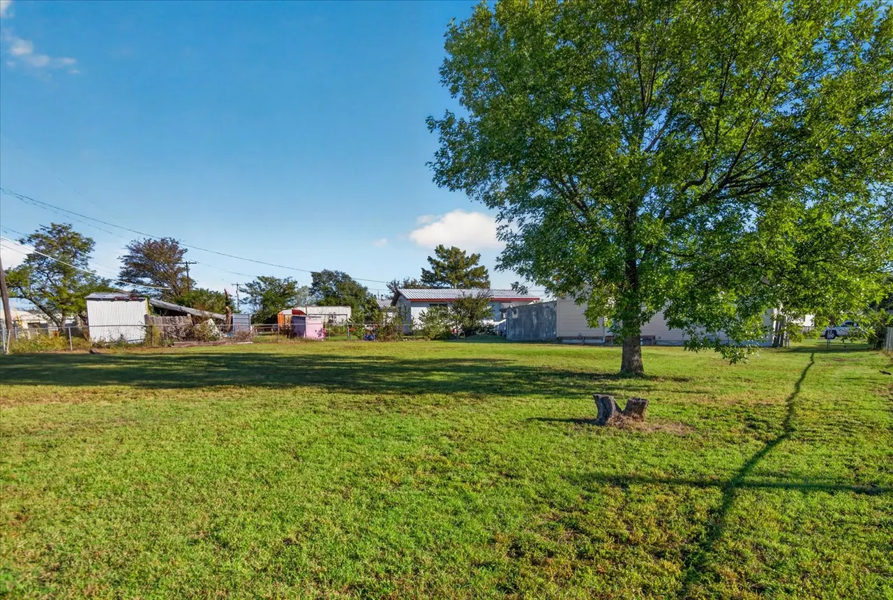 Photo 21 — 1425 S Rogers Avenue, Bartlesville, OK 74003