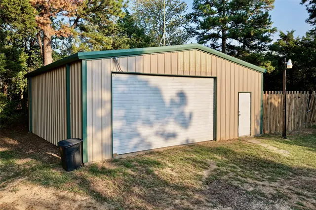 Photo 2 — 108 Patricia, Eufaula, OK 74432