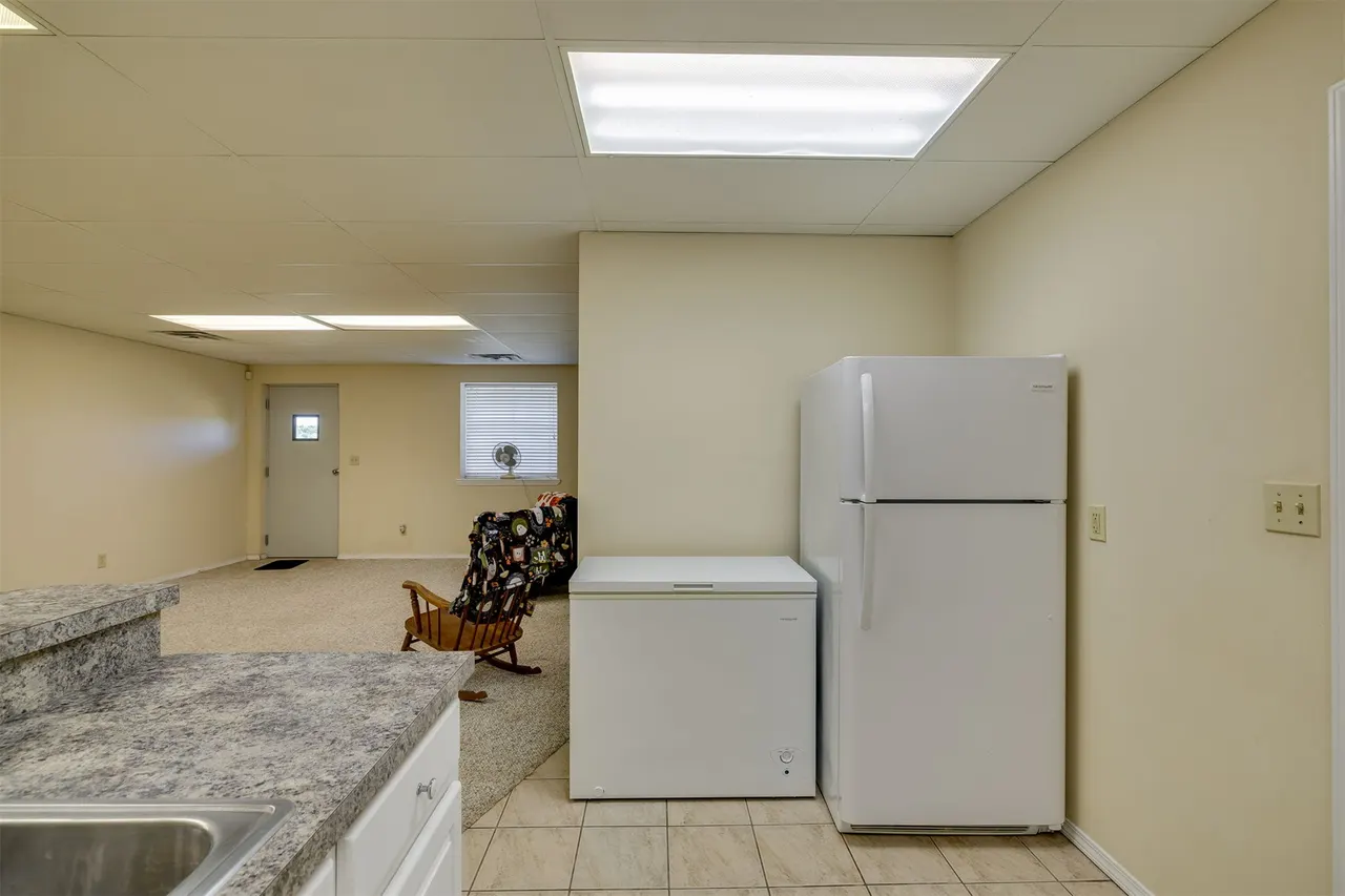 Photo 16 — 25080 Turkey Pen Hollow Road, Henryetta, OK 74437