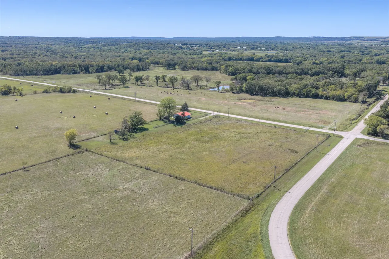 Photo 31 — 25080 Turkey Pen Hollow Road, Henryetta, OK 74437