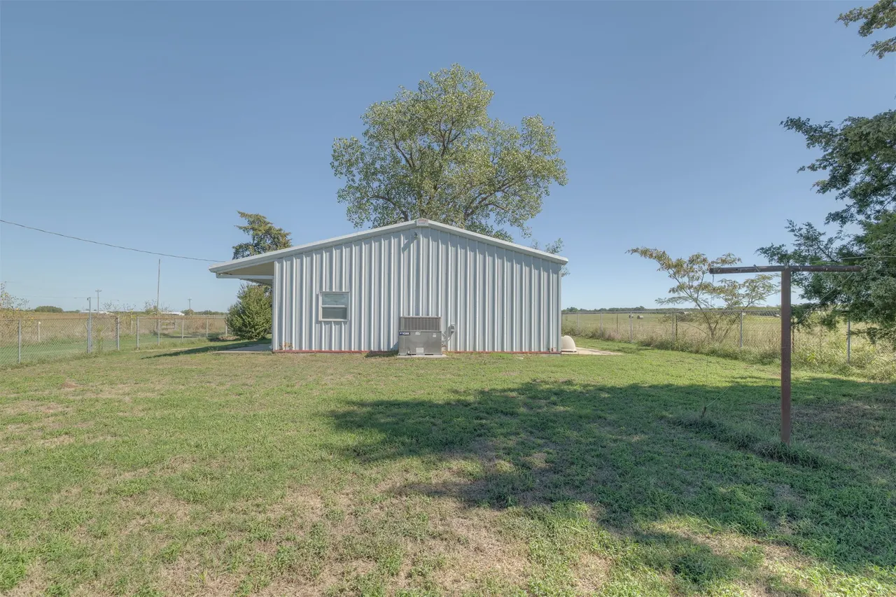 Photo 48 — 25080 Turkey Pen Hollow Road, Henryetta, OK 74437